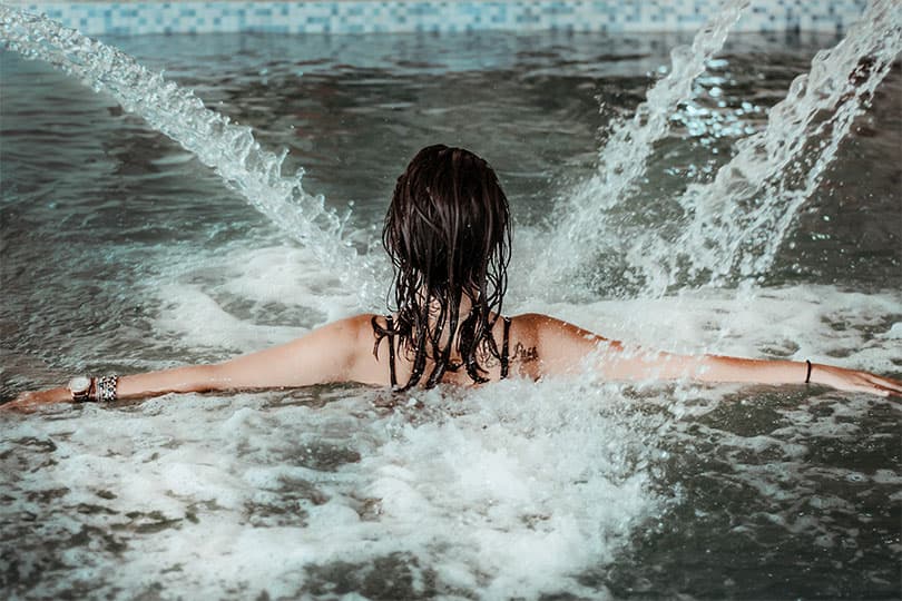 Spa de Eleton con pileta climatizada e hidromasaje